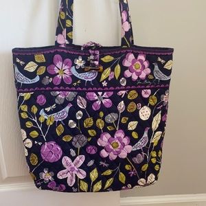 Vera Bradley tote bag